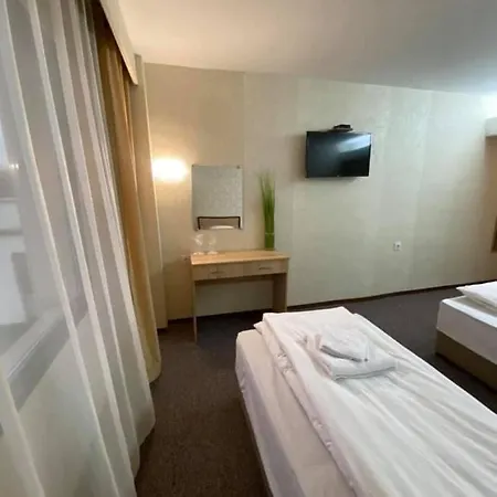 Hotel Loznitsa *