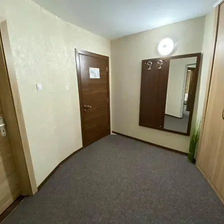 호텔 Hotel Loznitsa