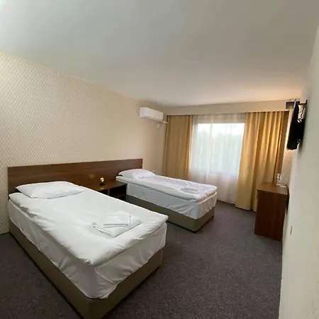 Hotel Loznitsa *