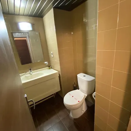 Hotel Loznitsa 호텔